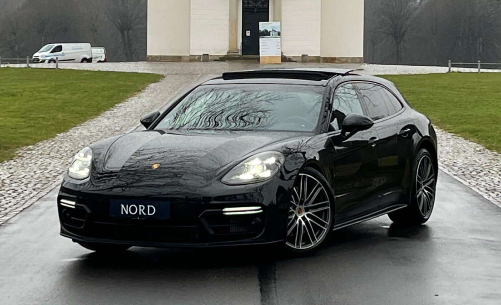 Porsche Panamera GTS