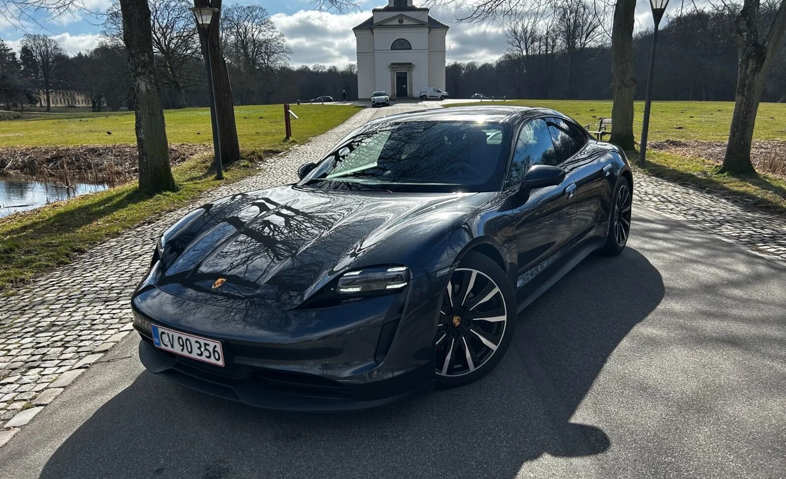 Porsche Taycan 4S