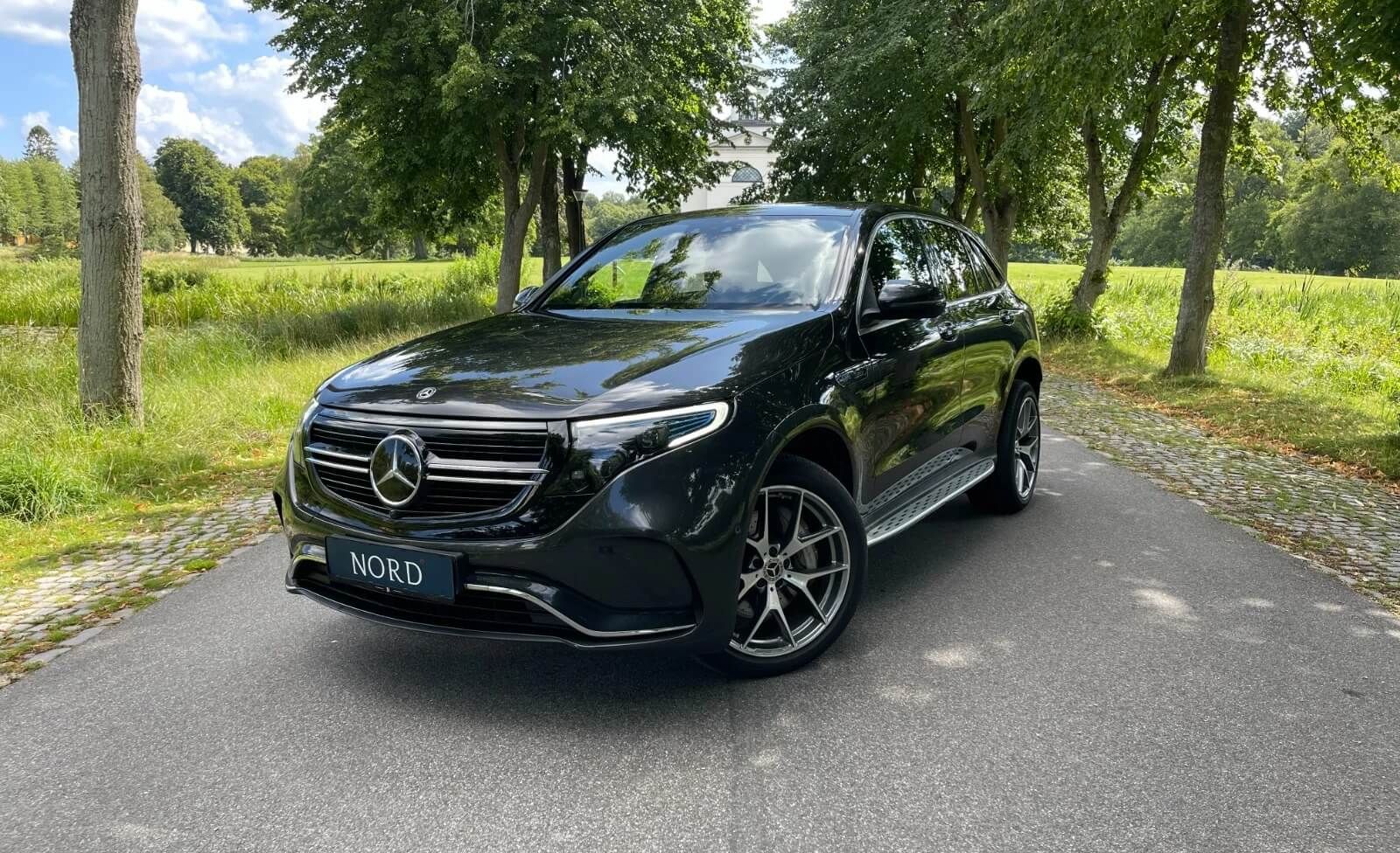 Mercedes EQC400