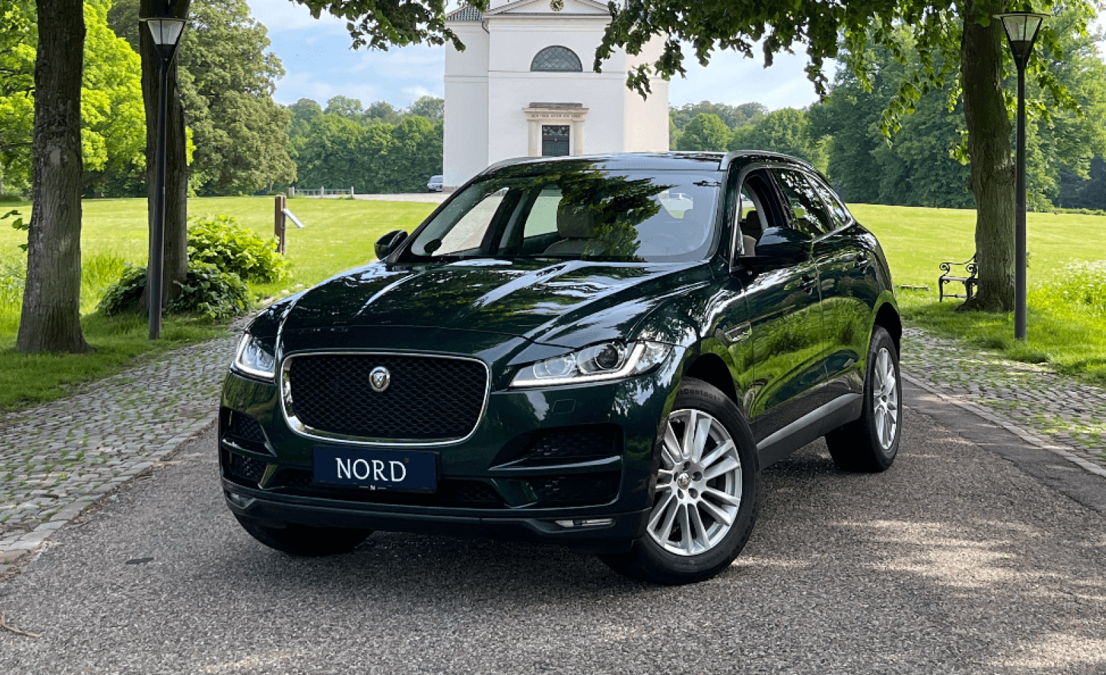 Jaguar F-Pace