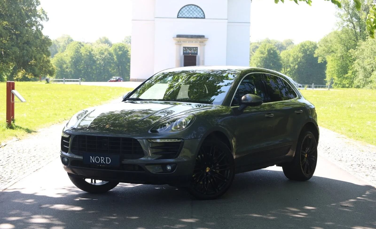 Porsche Macan S