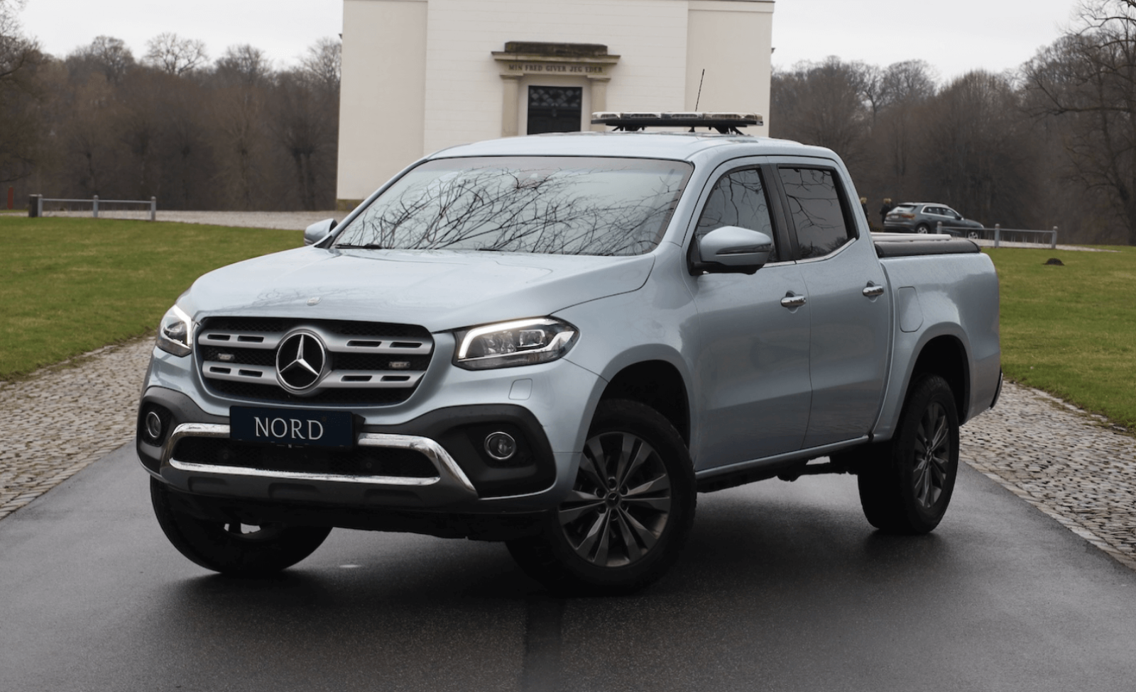 Mercedes X250 d
