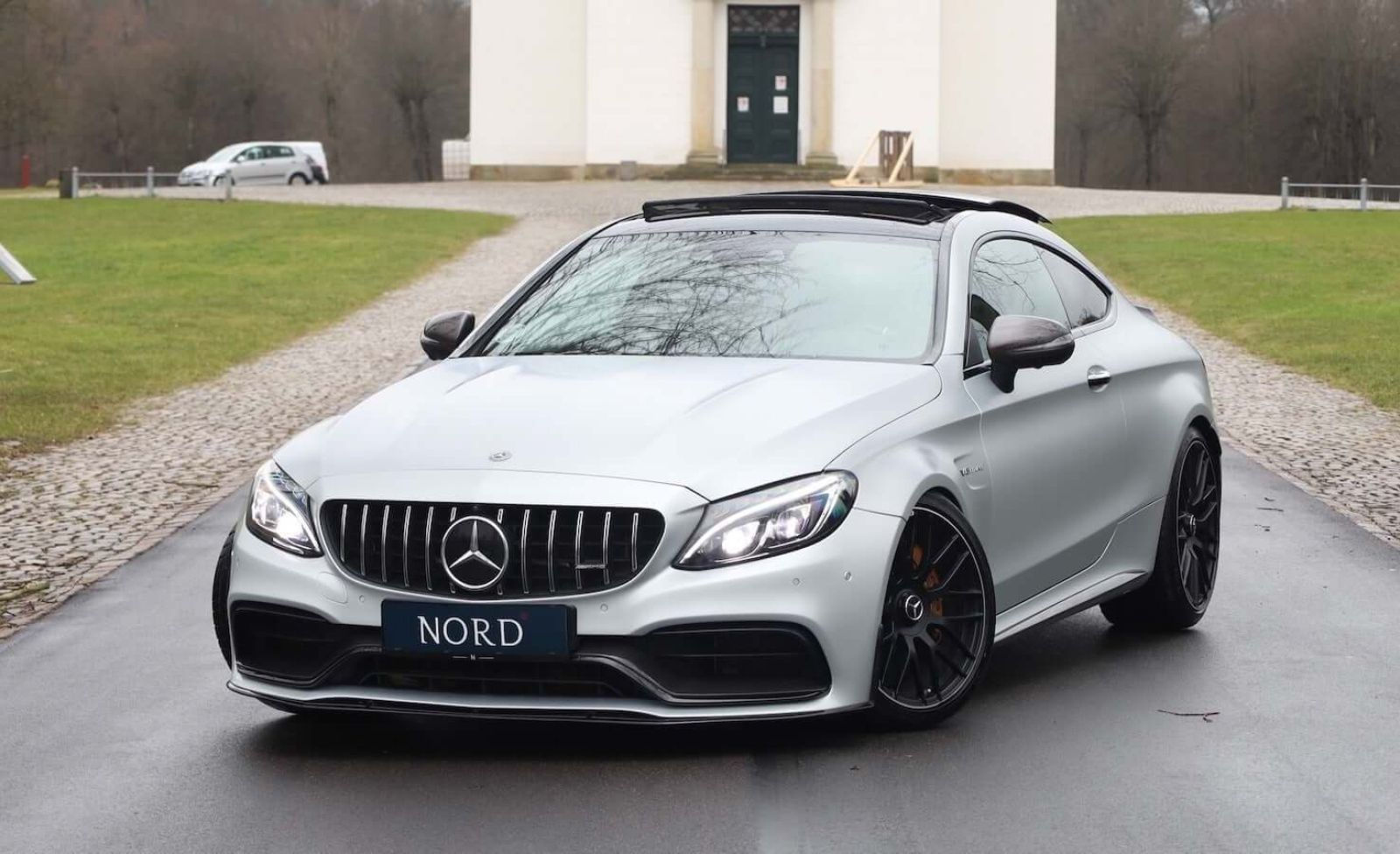 Mercedes C63
