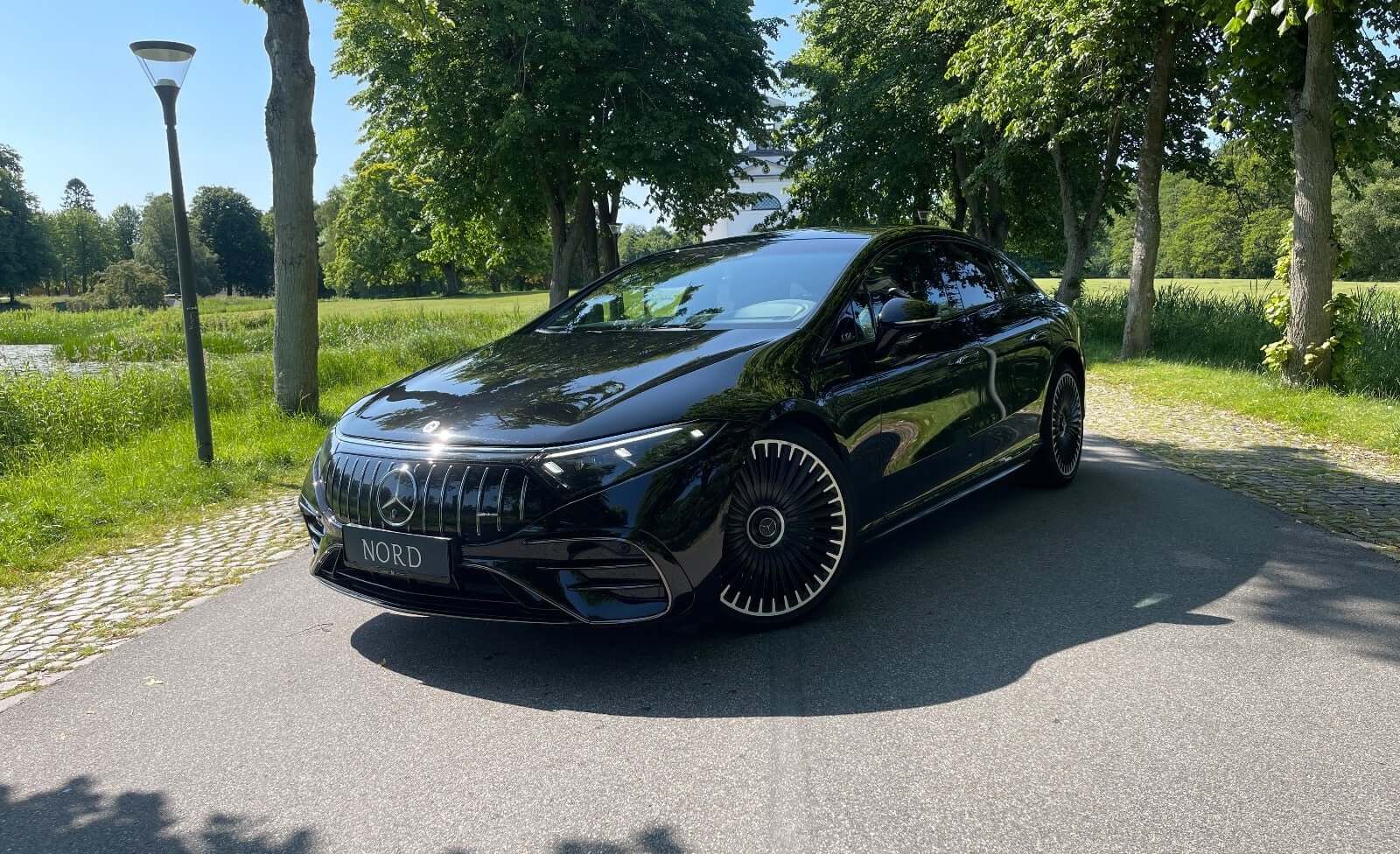 Mercedes EQS53