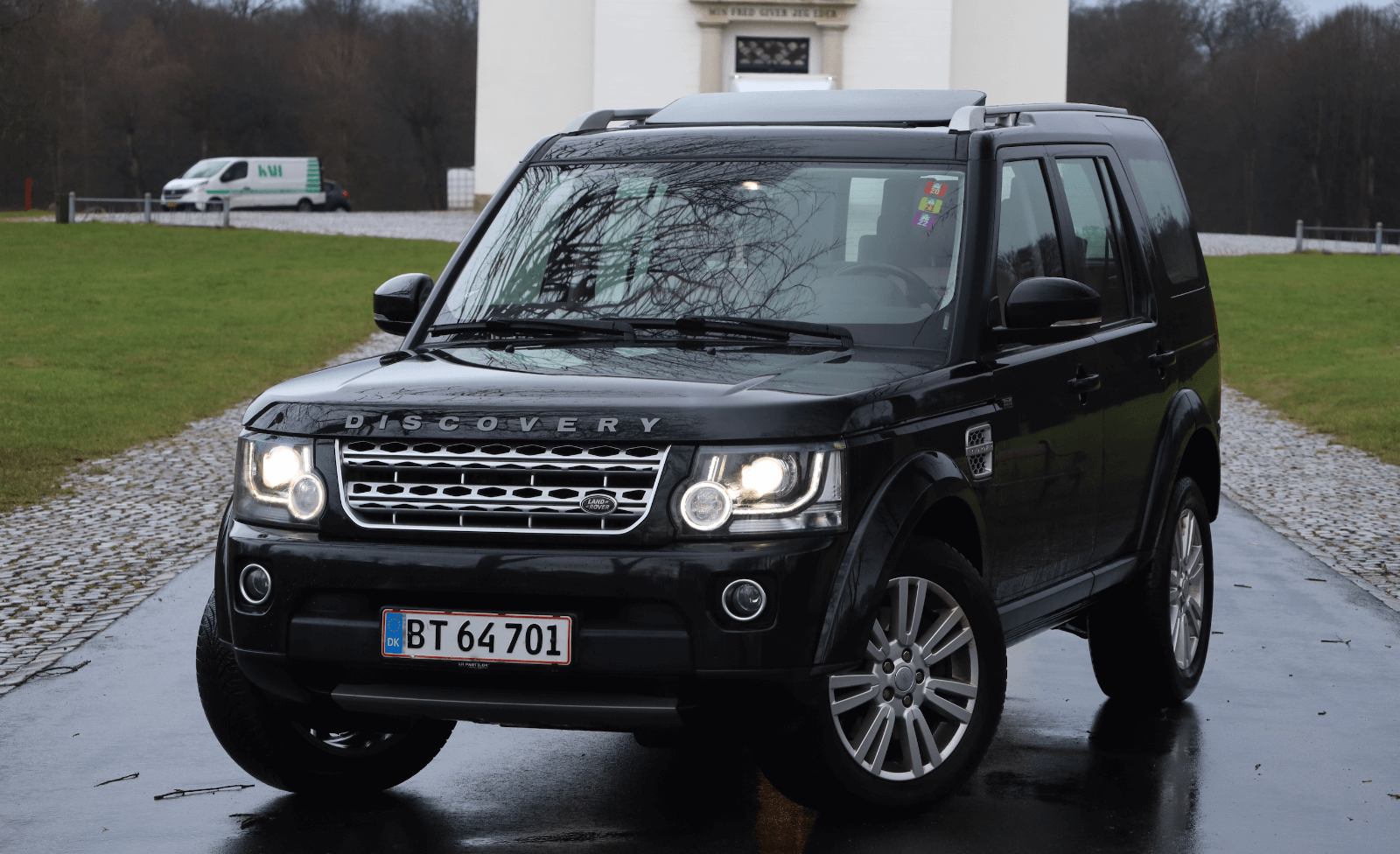 Land Rover Discovery 4