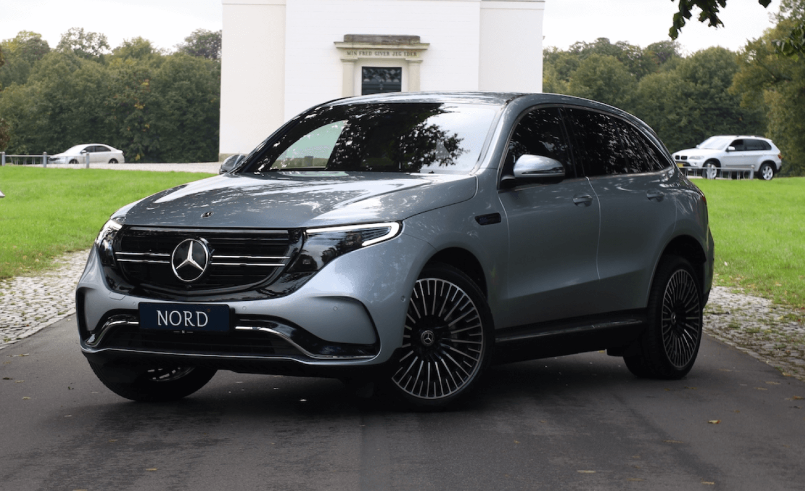 Mercedes EQC400