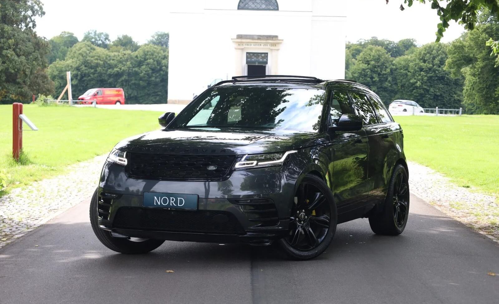 Land Rover Range Rover Velar