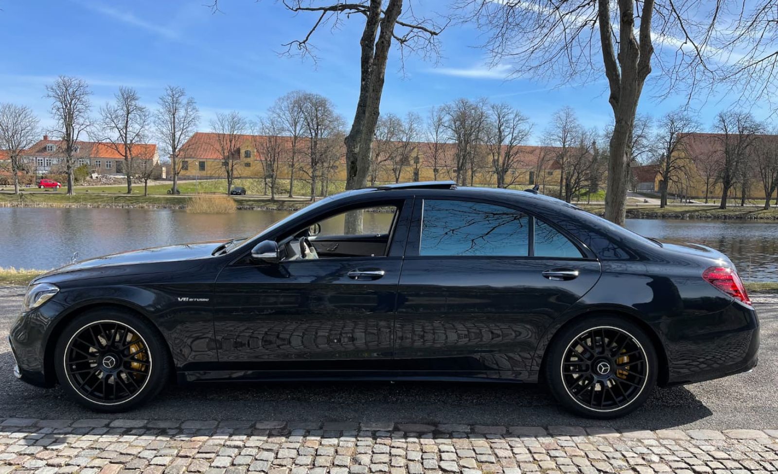 Mercedes S500 4,7 aut. 4Matic lang 4d