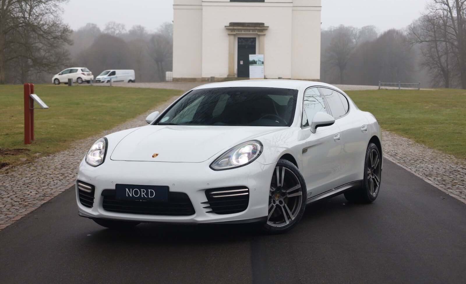 Porsche Panamera GTS