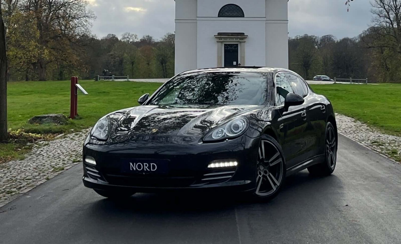 Porsche Panamera 4S