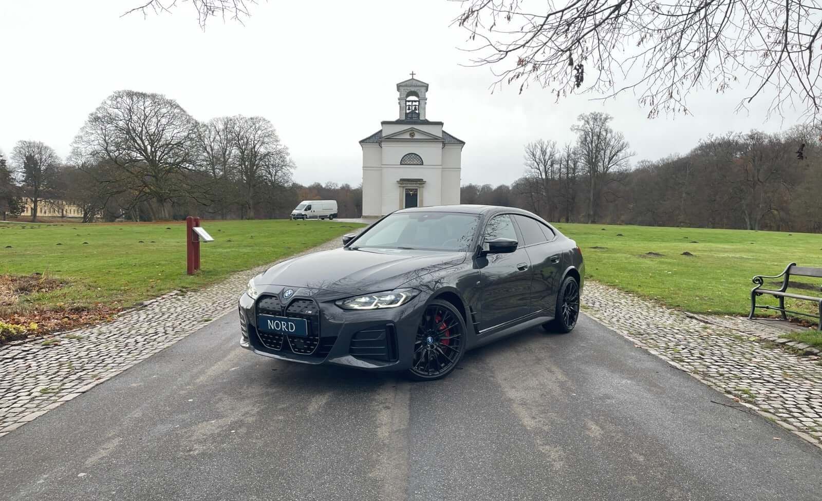 BMW i4