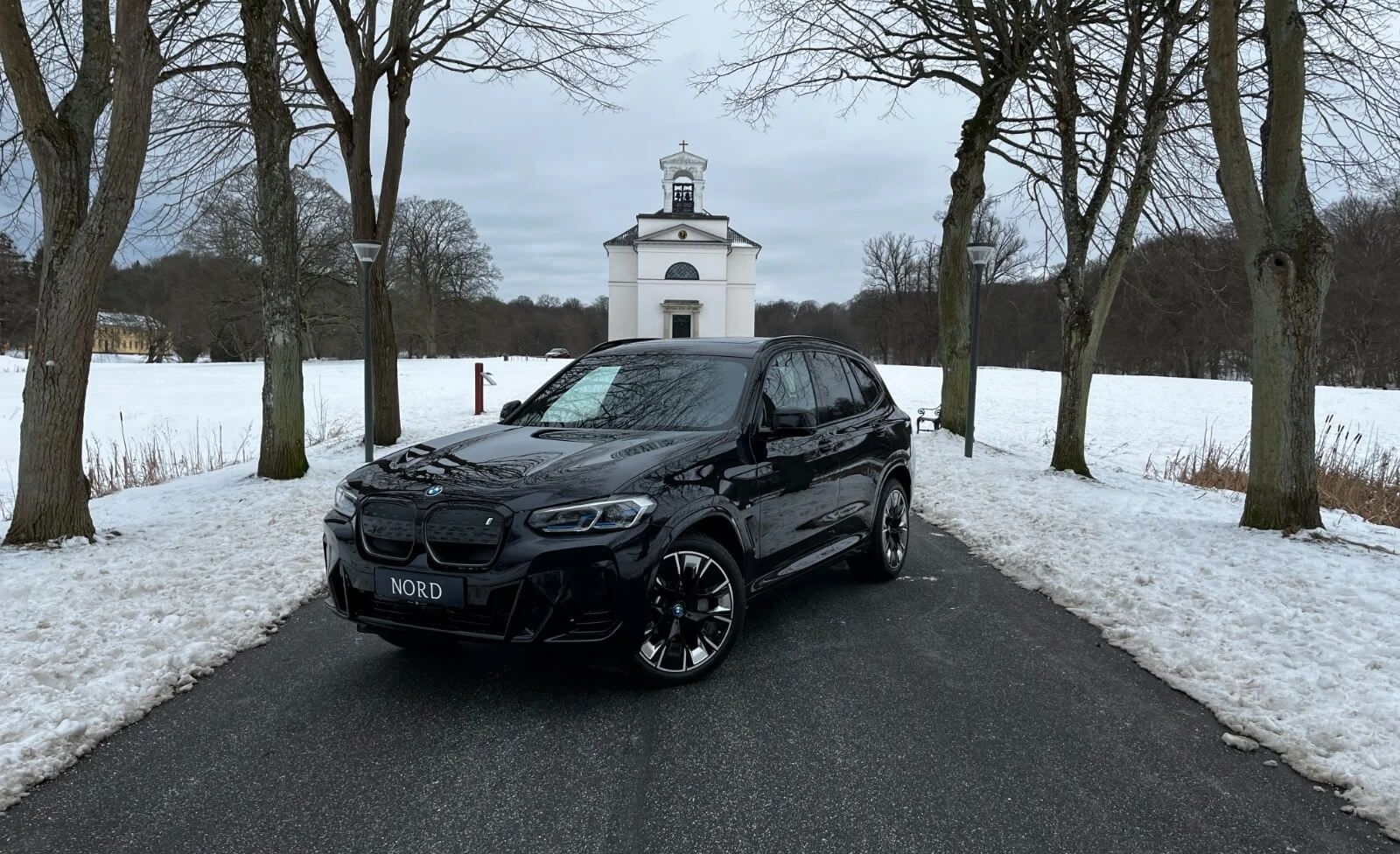 BMW iX3