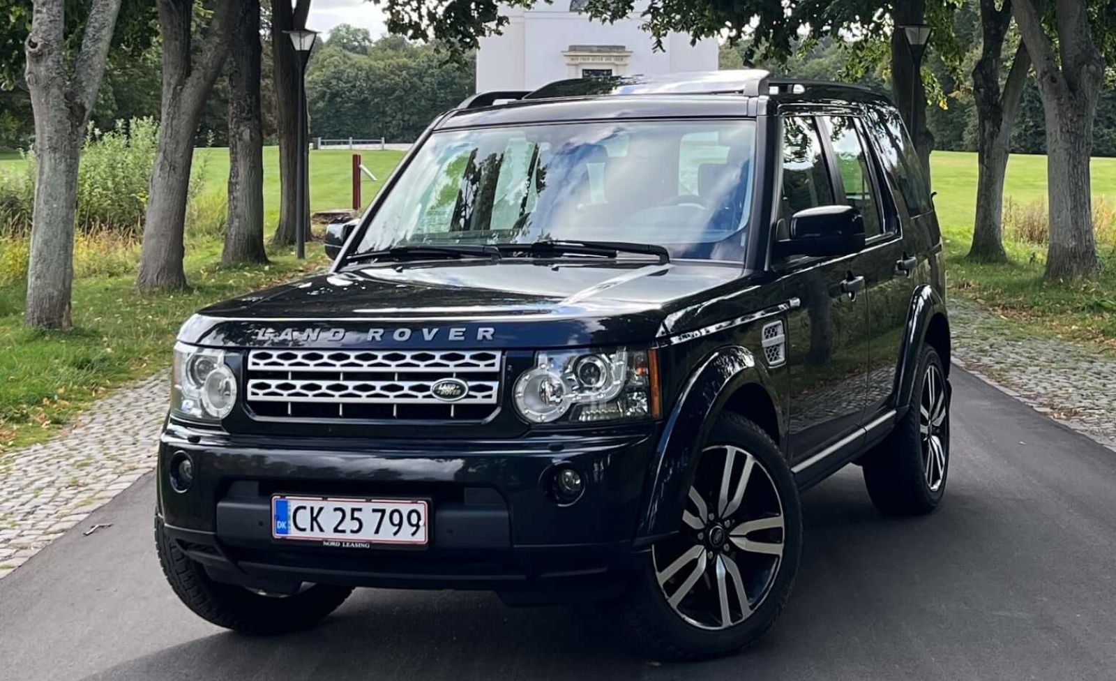 Land Rover Discovery 4